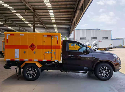 济源爆破器材运输车